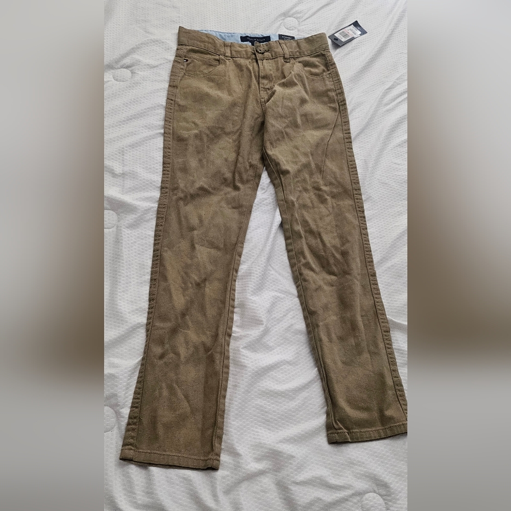 Boys 10 New Tommy Hilfiger Chino Pants NWT Khaki Extensible